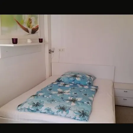 1 Schlafzimmer Apartment